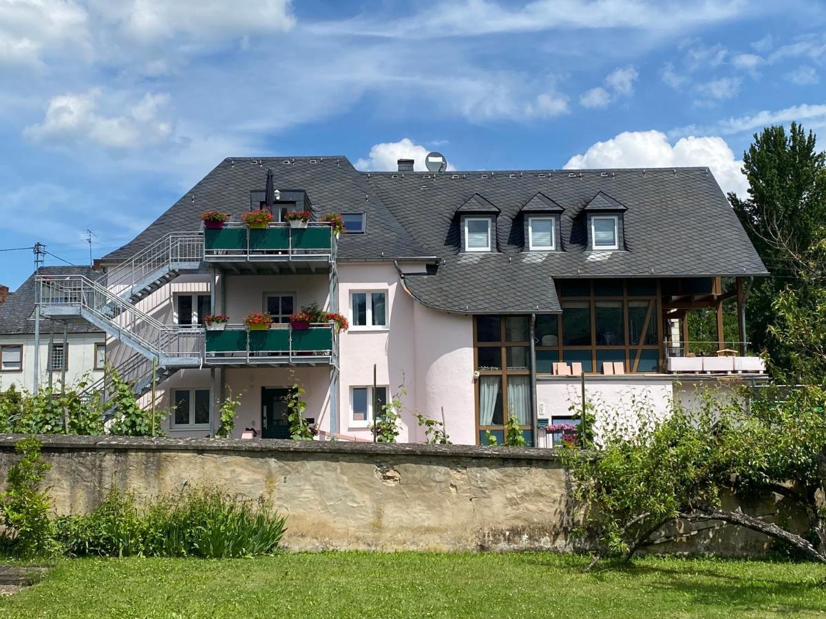 Ferienwohnung Weingut Tosta Trittenheim Exterior foto