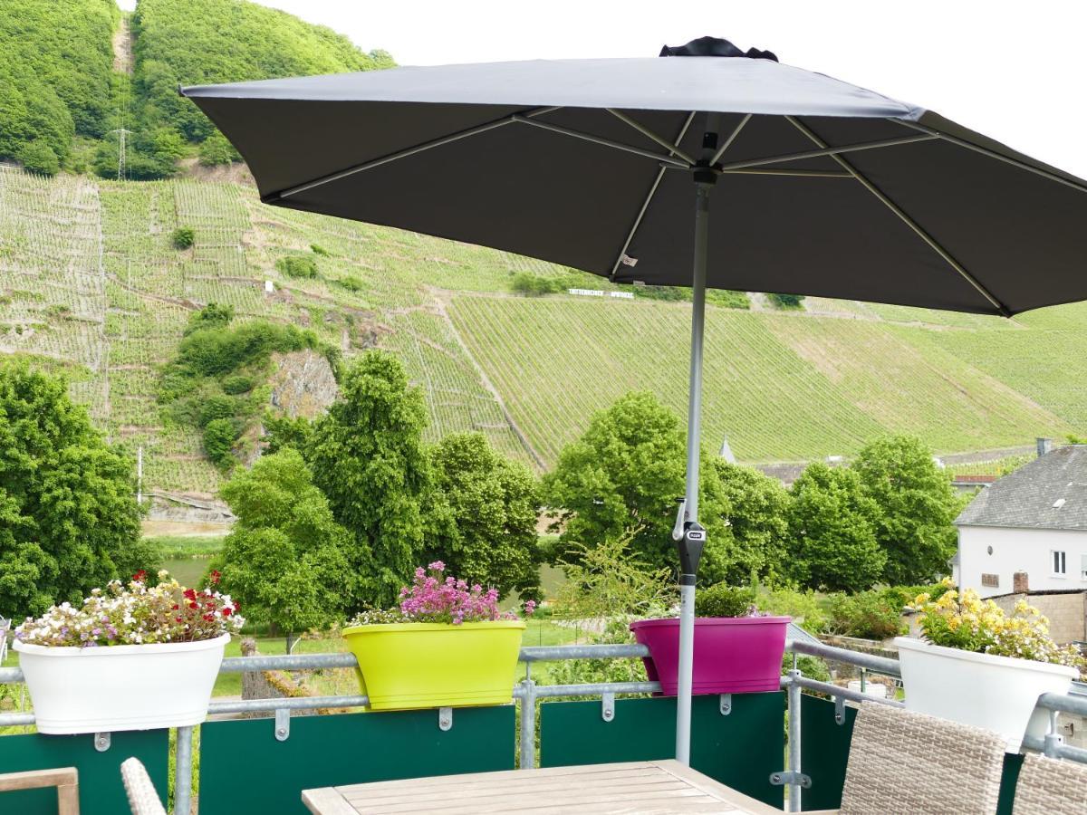 Ferienwohnung Weingut Tosta Trittenheim Exterior foto